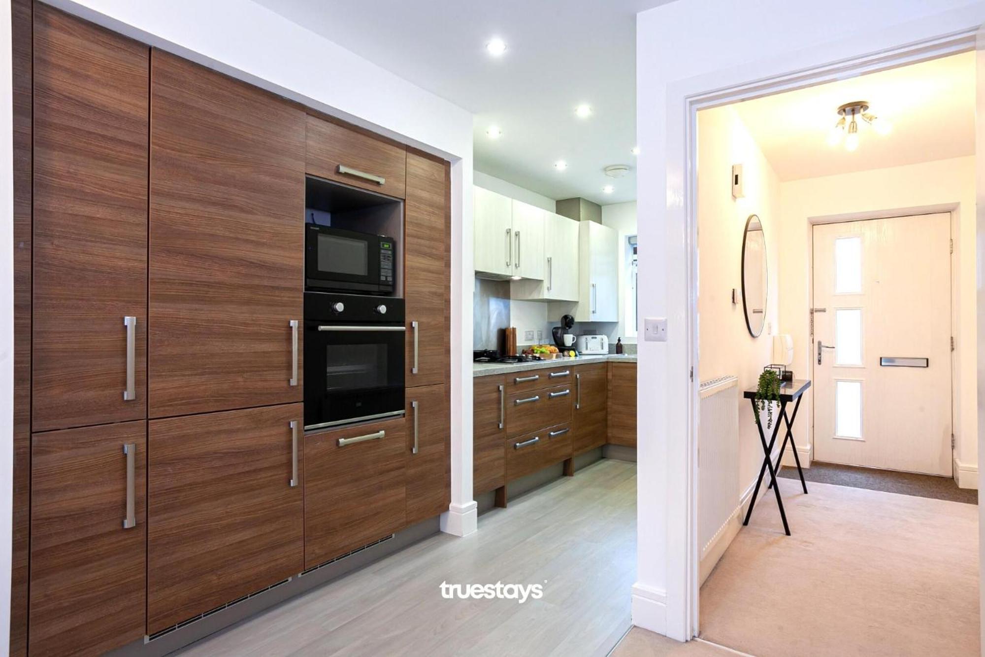 Ambassador House By Truestays - Luxury 4 Bedroom House In Stoke-On-Trent Etruria Exteriör bild