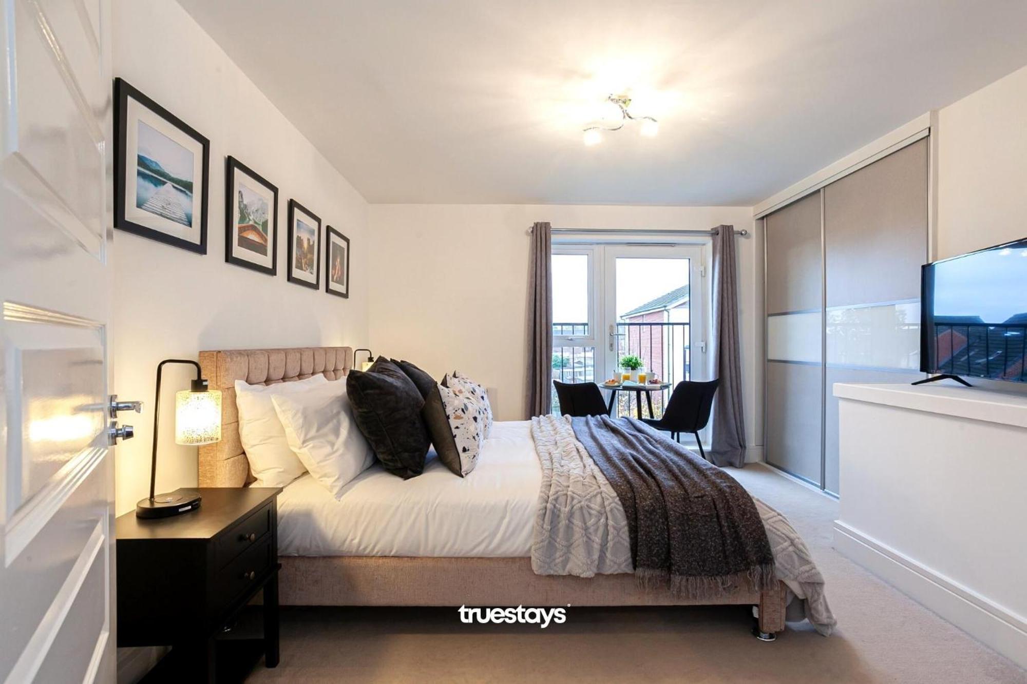 Ambassador House By Truestays - Luxury 4 Bedroom House In Stoke-On-Trent Etruria Exteriör bild